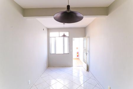 Apartamento à venda com 125m², 1 quarto e 1 vaga Apartamento à venda com 125m², 1 quarto e 1 vagaSala