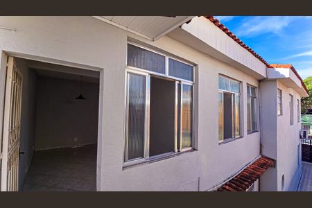 Apartamento à venda com 125m², 1 quarto e 1 vaga Apartamento à venda com 125m², 1 quarto e 1 vagaFachada