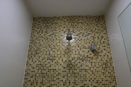 Casa à venda com 77m², 2 quartos e sem vaga Casa à venda com 77m², 2 quartos e sem vagaBanheiro do Quarto Suite