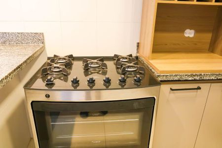 Casa à venda com 77m², 2 quartos e sem vaga Casa à venda com 77m², 2 quartos e sem vagaCozinha