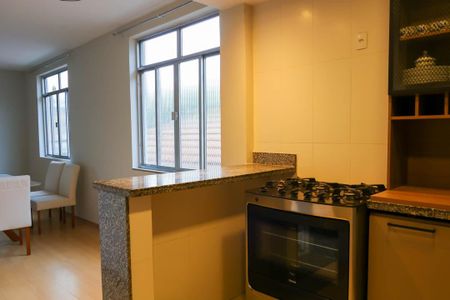 Casa à venda com 77m², 2 quartos e sem vaga Casa à venda com 77m², 2 quartos e sem vagaCozinha