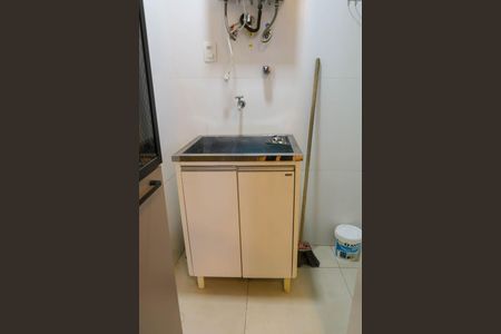 Casa à venda com 77m², 2 quartos e sem vaga Casa à venda com 77m², 2 quartos e sem vagaÁrea de Serviço