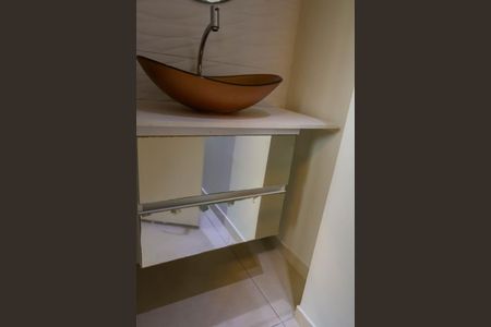 Casa à venda com 77m², 2 quartos e sem vaga Casa à venda com 77m², 2 quartos e sem vagaLavabo