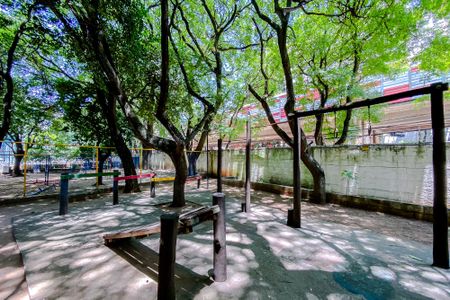 Apartamento à venda com 48m², 2 quartos e 1 vagaÁrea comum - Playground