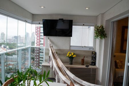 Apartamento à venda com 119m², 2 quartos e 3 vagas