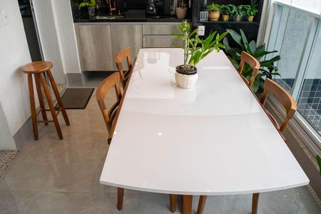 Apartamento à venda com 119m², 2 quartos e 3 vagas