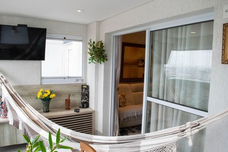 Apartamento à venda com 119m², 2 quartos e 3 vagas