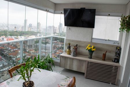 Apartamento à venda com 119m², 2 quartos e 3 vagas
