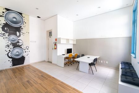 Apartamento à venda com 72m², 3 quartos e 1 vaga Apartamento à venda com 72m², 3 quartos e 1 vagaCowork