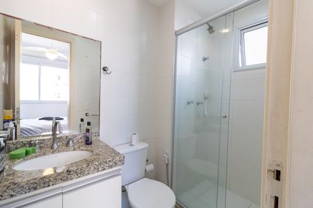 Apartamento à venda com 72m², 3 quartos e 1 vaga Apartamento à venda com 72m², 3 quartos e 1 vagaBanheiro da Suíte