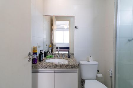 Apartamento à venda com 72m², 3 quartos e 1 vaga Apartamento à venda com 72m², 3 quartos e 1 vagaBanheiro da Suíte