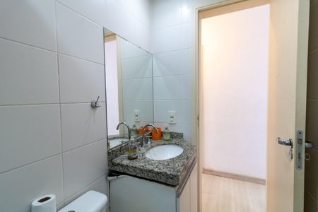 Apartamento à venda com 72m², 3 quartos e 1 vaga Apartamento à venda com 72m², 3 quartos e 1 vagaBanheiro