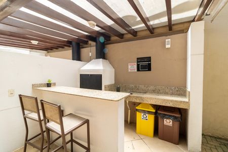 Apartamento à venda com 72m², 3 quartos e 1 vaga Apartamento à venda com 72m², 3 quartos e 1 vagaÁrea comum - Churrasqueira