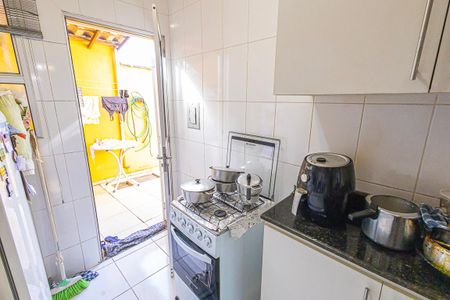 Casa de condomínio à venda com 78m², 2 quartos e 1 vaga Casa de condomínio à venda com 78m², 2 quartos e 1 vagacozinha