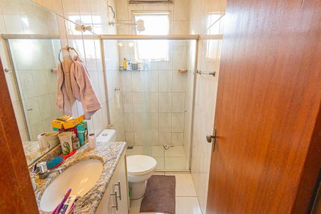 Casa de condomínio à venda com 78m², 2 quartos e 1 vaga Casa de condomínio à venda com 78m², 2 quartos e 1 vagabanheiro