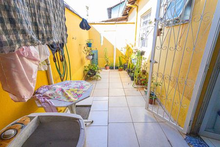 Casa de condomínio à venda com 78m², 2 quartos e 1 vaga Casa de condomínio à venda com 78m², 2 quartos e 1 vagaarea privativa e de serviço