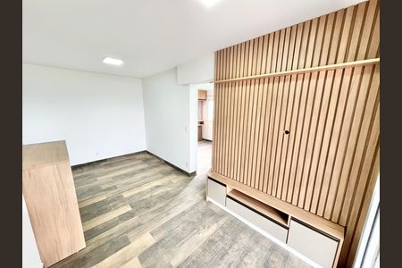 Sala de apartamento para alugar com 2 quartos, 55m² em Jardim São Paulo, São Paulo