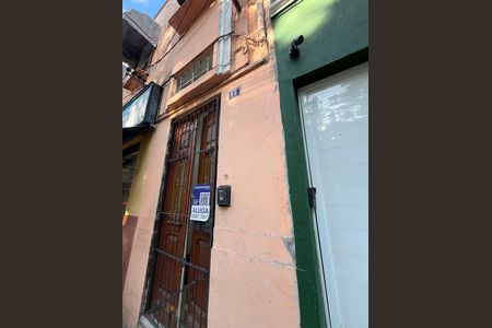 Apartamento para alugar com 150m², 3 quartos e sem vaga