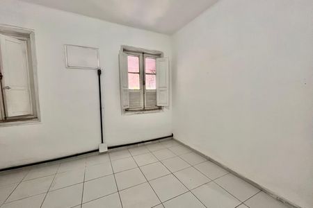 Apartamento para alugar com 150m², 3 quartos e sem vaga