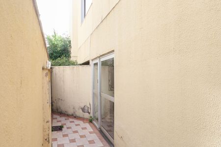 Apartamento à venda com 178m², 3 quartos e 2 vagas Apartamento à venda com 178m², 3 quartos e 2 vagasEntrada