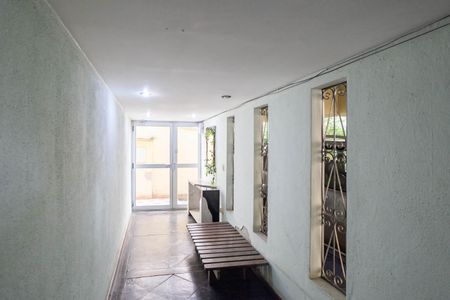 Apartamento à venda com 178m², 3 quartos e 2 vagas Apartamento à venda com 178m², 3 quartos e 2 vagasHall social