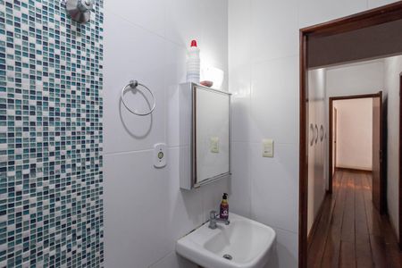 Apartamento à venda com 178m², 3 quartos e 2 vagas Apartamento à venda com 178m², 3 quartos e 2 vagasBanheiro social