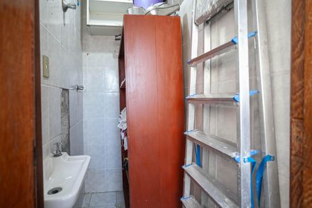 Apartamento à venda com 178m², 3 quartos e 2 vagas Apartamento à venda com 178m², 3 quartos e 2 vagasBanheiro de serviço