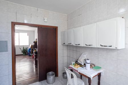 Apartamento à venda com 178m², 3 quartos e 2 vagas Apartamento à venda com 178m², 3 quartos e 2 vagasCozinha