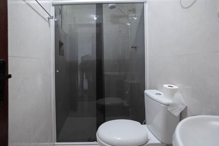 Apartamento à venda com 178m², 3 quartos e 2 vagas Apartamento à venda com 178m², 3 quartos e 2 vagasBanheiro da suíte