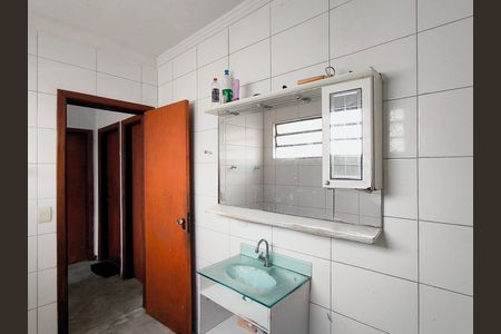 Casa à venda com 240m², 8 quartos e 2 vagas Casa à venda com 240m², 8 quartos e 2 vagasBanheiro 1