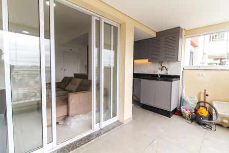 Apartamento para alugar com 60m², 2 quartos e 1 vaga Apartamento para alugar com 60m², 2 quartos e 1 vagaVaranda