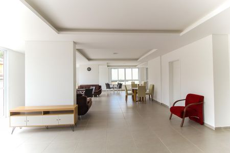 Apartamento para alugar com 60m², 2 quartos e 1 vaga Apartamento para alugar com 60m², 2 quartos e 1 vagaÁrea comum - Salão de festas