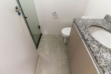 Apartamento para alugar com 60m², 2 quartos e 1 vaga Apartamento para alugar com 60m², 2 quartos e 1 vagaBanheiro 2