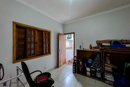 Casa à venda com 500m², 4 quartos e 2 vagas Casa à venda com 500m², 4 quartos e 2 vagasQuarto 4