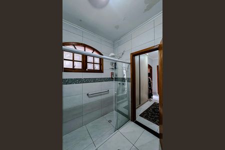 Casa para alugar com 500m², 4 quartos e 2 vagas Casa para alugar com 500m², 4 quartos e 2 vagasBanheiro da Suíte