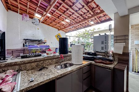 Casa para alugar com 500m², 4 quartos e 2 vagas Casa para alugar com 500m², 4 quartos e 2 vagasÁrea externa
