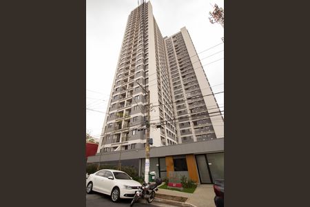 Apartamento para alugar com 45m², 2 quartos e 1 vaga Apartamento para alugar com 45m², 2 quartos e 1 vagaFachada