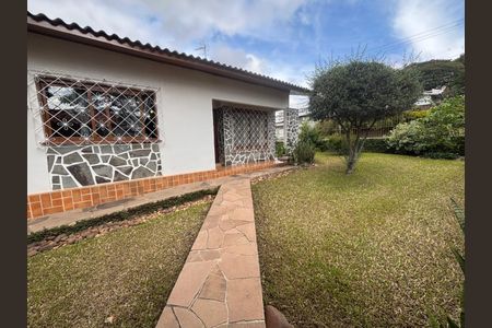 Casa à venda com 517m², 3 quartos e 3 vagas