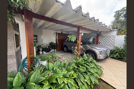 Casa à venda com 517m², 3 quartos e 3 vagas