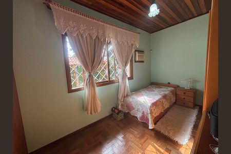 Casa à venda com 517m², 3 quartos e 3 vagas