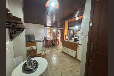 Casa à venda com 517m², 3 quartos e 3 vagas