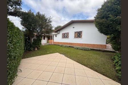Casa à venda com 517m², 3 quartos e 3 vagas