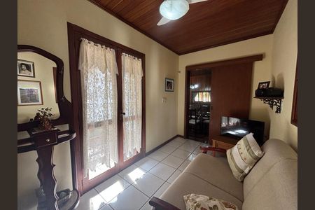 Casa à venda com 517m², 3 quartos e 3 vagas