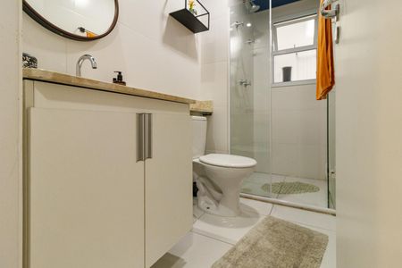 Apartamento à venda com 83m², 2 quartos e 2 vagas Apartamento à venda com 83m², 2 quartos e 2 vagasBanheiro
