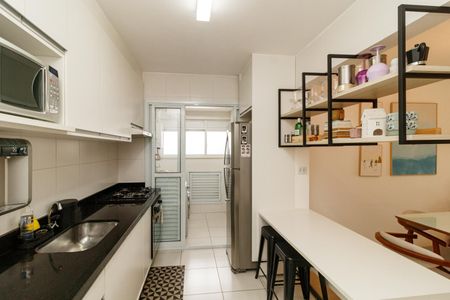Cozinha de apartamento à venda com 2 quartos, 83m² em Vila Guilherme, São Paulo