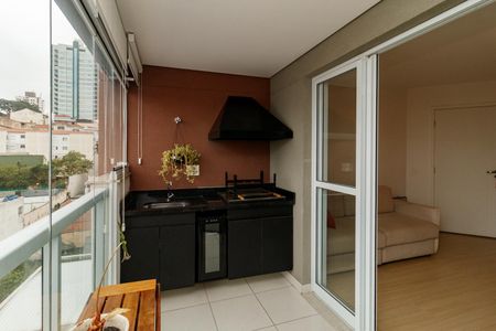 Apartamento à venda com 83m², 2 quartos e 2 vagas Apartamento à venda com 83m², 2 quartos e 2 vagasSalaVaranda gourmet