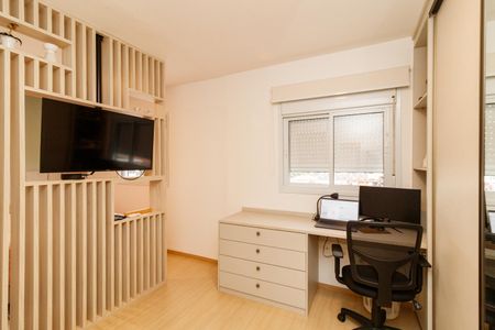 Apartamento à venda com 83m², 2 quartos e 2 vagas Apartamento à venda com 83m², 2 quartos e 2 vagasSuíte