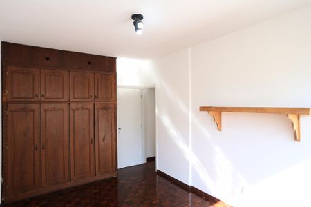 Apartamento à venda com 74m², 2 quartos e 1 vagaQuarto