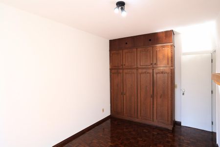 Apartamento à venda com 74m², 2 quartos e 1 vagaQuarto
