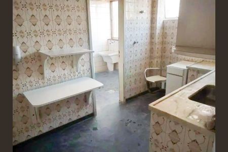 Apartamento à venda com 74m², 2 quartos e 1 vagaCozinha